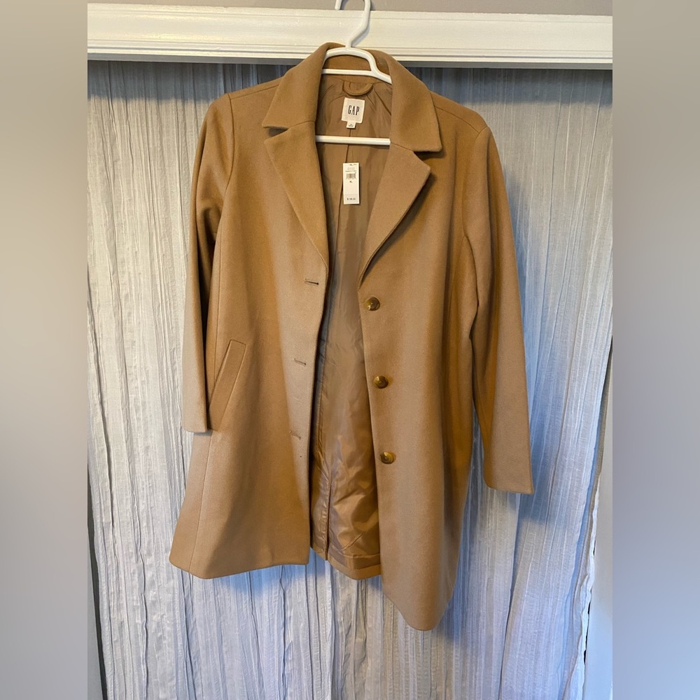 Gap Coat